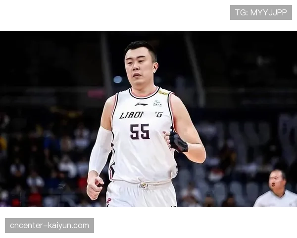 辽宁新援勒迪已参与球队合练，韩德君退役后内线深度获提升